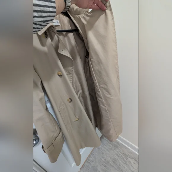 Mango Beige Double-Breasted Trench Coat with Belt - Picture 5 of 14
